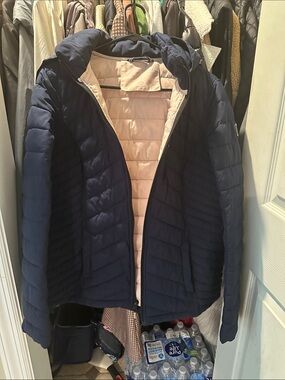Nautica Women's Navy Puffer Jacket with Hood - Lightweight Warmth